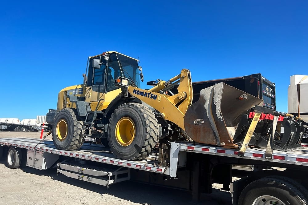 Heavy Equipment Hauling Transport | LynJones Logistics | 401 E Las Olas Blvd, Fort Lauderdale, FL 33301, United States | +1-754-325-3465